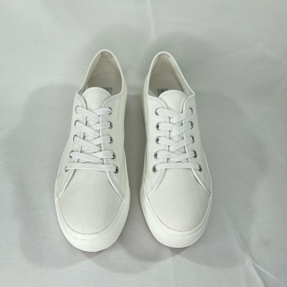 Steve Madden Womens Elore Canvas Fashion Sneakers. Color White. Size 11 BNWB - Picture 7 of 7